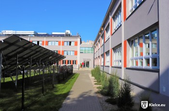 Budynek Zespołu Szkół Informatycznych