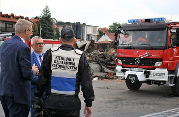 Po pożarze sklepu Lidl przy ulicy Piekoszowskiej