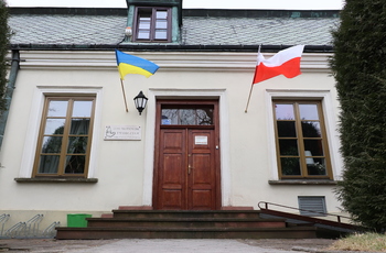 Kieleckie instytucje solidaryzują się z Ukrainą